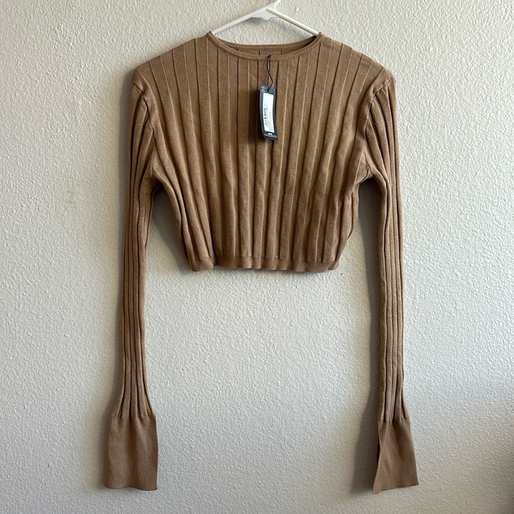 💜NWT💜 PrettyLittleThing Wide Rib Knit Cropped Long Sleeve Top
